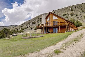 Walk to Sinks Canyon State Park: Spacious Home!