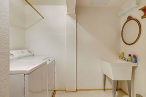 Walk to Sinks Canyon State Park: Spacious Home!