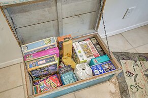 Charming Sun City Getaway Near Golf & Casinos!