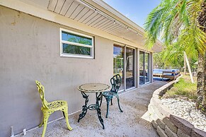 2 Mi to Fisherman's Village: Punta Gorda Home