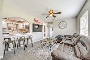 2 Mi to Fisherman's Village: Punta Gorda Home