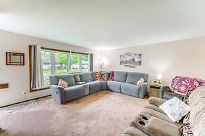 8 Mi to Cleveland: Family Home w/ Fenced Backyard!