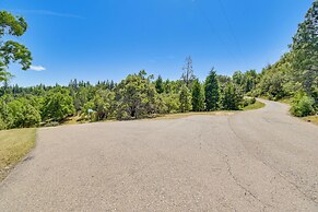 Hike, Boat & More: Home w/ Hot Tub in North Fork!