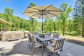 Hike, Boat & More: Home w/ Hot Tub in North Fork!