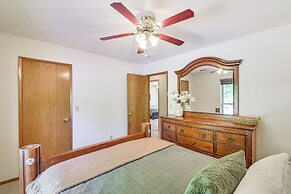 Hike, Boat & More: Home w/ Hot Tub in North Fork!