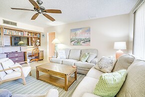 Walk to Golf Course: 55-plus Home in Sun City West