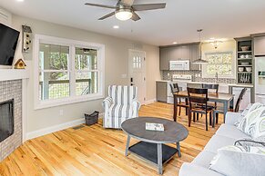 Farm On-site: Mtn-view Cottage in Hendersonville!