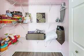 1 Mi to Boardwalk: Convenient North Beach Apt!