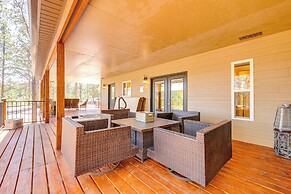 Black Hills Vacation Lodge: Deck & Fire Pit!