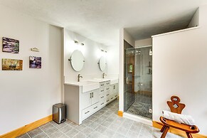 Mtn-view Deck: Scenic Conway Log Cabin!