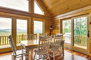 Mtn-view Deck: Scenic Conway Log Cabin!