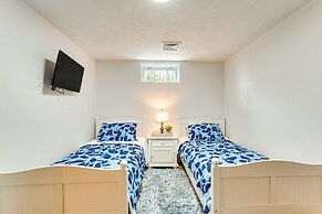 Mtn-view Deck: Scenic Conway Log Cabin!