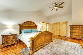 Mtn-view Deck: Scenic Conway Log Cabin!