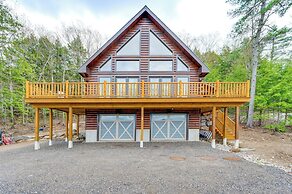 Mtn-view Deck: Scenic Conway Log Cabin!