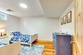 Mtn-view Deck: Scenic Conway Log Cabin!