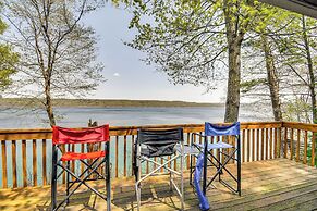 < 1 Mi to State Park: Trumansburg Cottage w/ Deck!