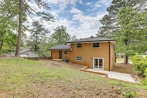 11 Mi to Dtwn Atlanta: Family Home w/ Yard
