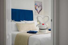 Stylish House in Perth-hot Tub-garden-sleeps 6