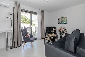 Phaedrus Living: Skiathos Luxury Residences Blu