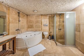 Onur cave cappadocia