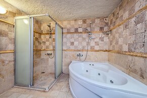 Onur cave cappadocia