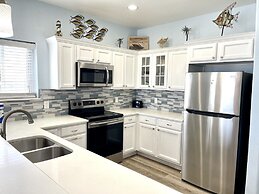 Beachgate Condo Suites And Hotel 331+332 4 Bedroom Condo