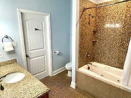 Beachgate Condo Suites And Hotel 321+322 4 Bedroom Condo