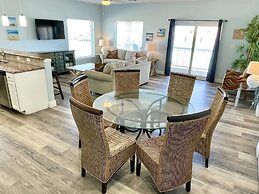 Beachgate Condo Suites And Hotel 321+322 4 Bedroom Condo