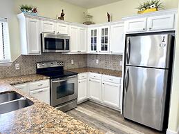 Beachgate Condo Suites And Hotel 321+322 4 Bedroom Condo