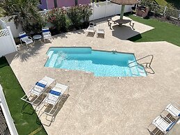 Beachgate Condo Suites And Hotel 321+322 4 Bedroom Condo