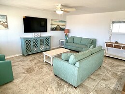 Beachgate Condo Suites And Hotel 224+226 2 Bedroom Condo