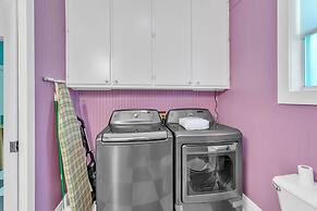 Retro Revival With Modern Luxury 3 Bedroom Home