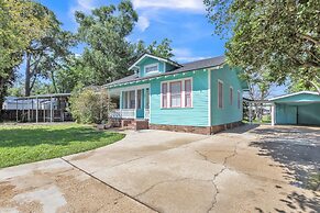 Retro Revival With Modern Luxury 3 Bedroom Home