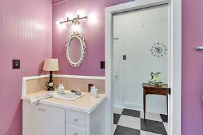 Retro Revival With Modern Luxury 3 Bedroom Home