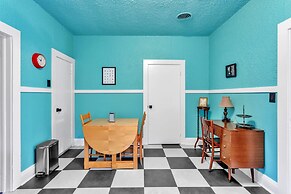 Retro Revival With Modern Luxury 3 Bedroom Home