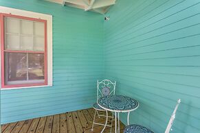 Retro Revival With Modern Luxury 3 Bedroom Home