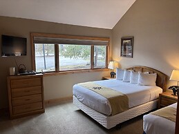 Quicksilver 1609 Premier 2-bedroom, ground floor 2 Condo