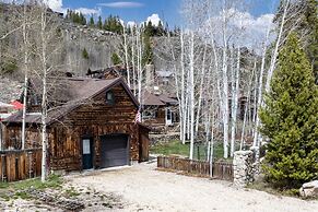 West Portal Cabin 4 Bedroom Cabin