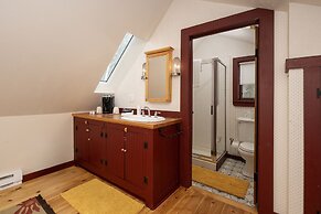 West Portal Cabin 4 Bedroom Cabin