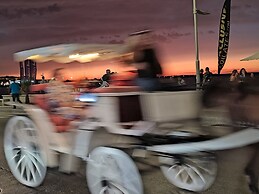 Seaside Apartment Near the City Center