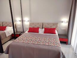 Seaside Apartment Near the City Center