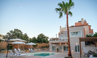 ng Lique Pool Garden Apartment