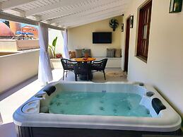 Minares Luxury Suite
