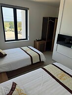 Tùng Lâm hotel