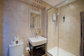 Imperial Argyle Square Apartment