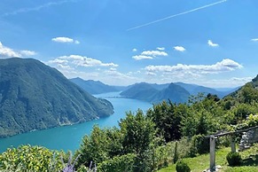 Skyline Villa Bre With Private Pool