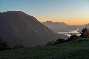 Skyline Villa Bre With Private Pool
