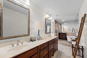 Summerchase Penthouse 1