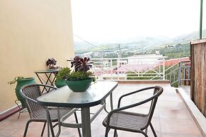 Gioma Stone House by Checkin