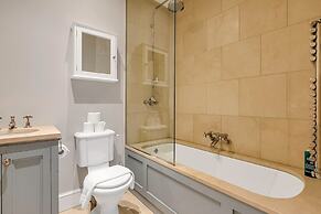 Belgravia Luxe 4bed Mews With Roof Terrace